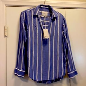 New with tags cute Rails long sleeve denim striped blouse